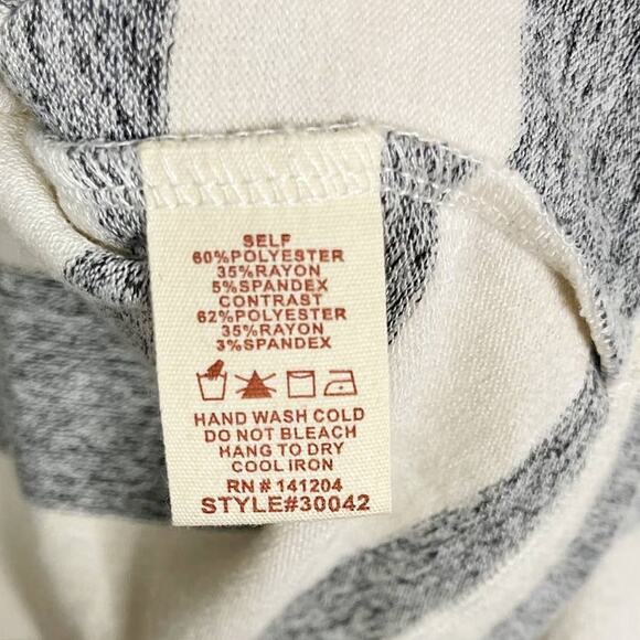 Hem & Thread Medium M Cream Gray Wide Striped Waffle Knit Pullover Sweater Crew - Picture 7 of 7